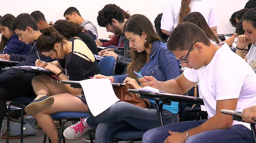 PROUNI - UNIVEM oferece mais de 100 bolsas de até 100%