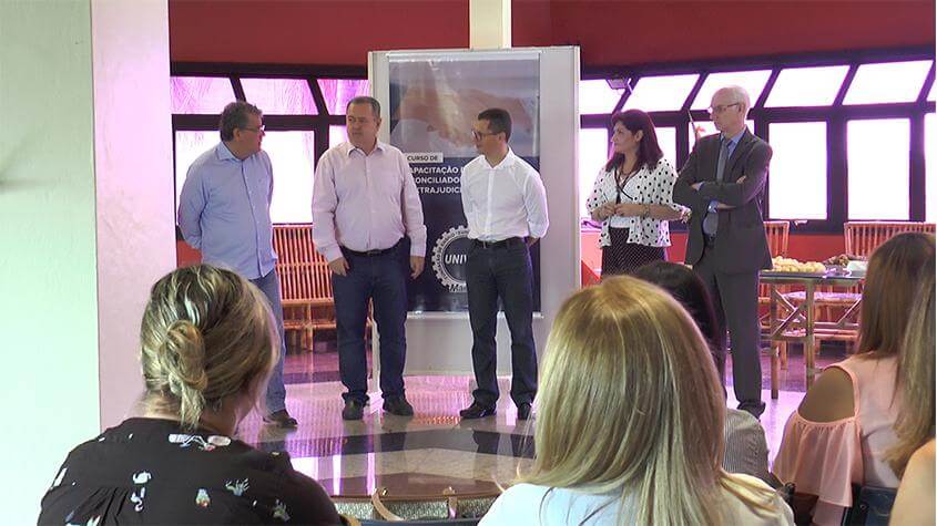 Curso de Mediação e Conciliação começa com 100% de participação